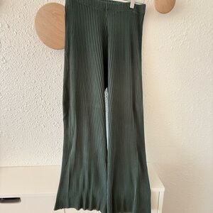 KOTN Nile Rib Pants Dark Green